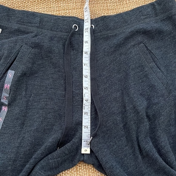 Victoria’s Secret Fleece Lined Lounge Pants NWOT Size S - Picture 9 of 11
